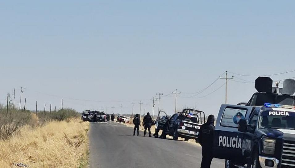 ACRIBILLAN A UNA FAMILIA DE COLOMBIANOS EN CARRETERA DE VILLA DE COS; HAY CUATRO MUERTOS Y CUATRO HERIDOS