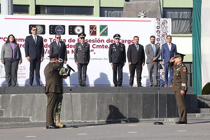 Toma gobernador protesta al nuevo comandante de la 11 Zona Militar 