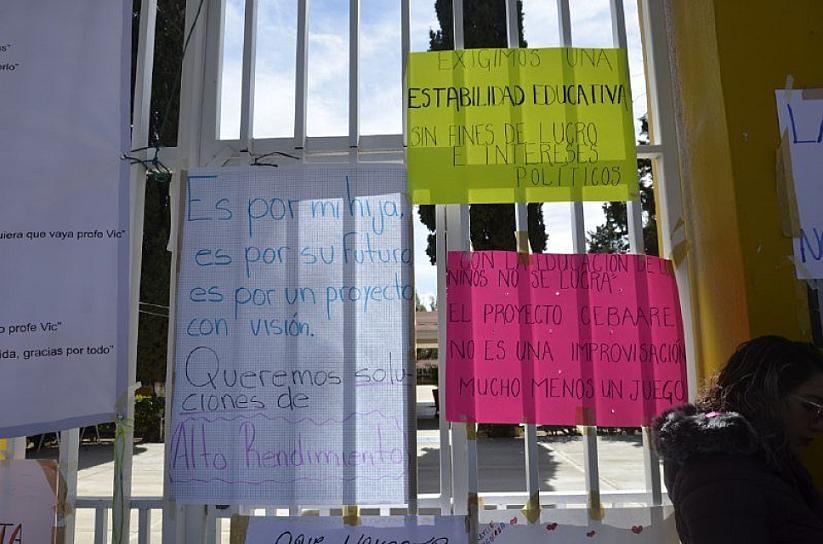 TOMAN CEBAARE POR DESTITUCIÓN DE 30 MAESTROS