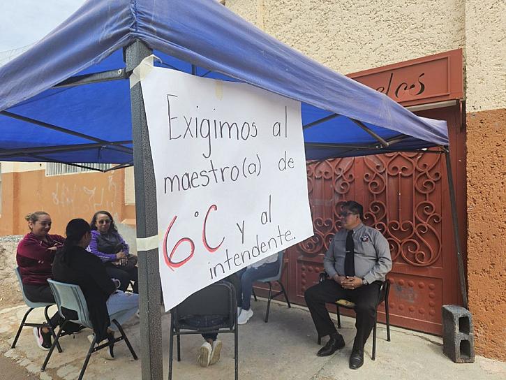 TOMAN ESCUELA MORELOS EN FRESNILLO