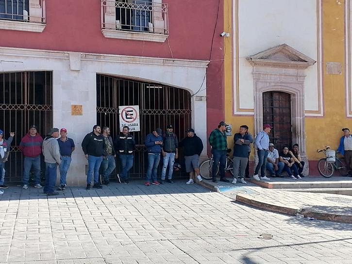 TOMAN SINDICALIZADOS OFICINAS DEL SIAPASF