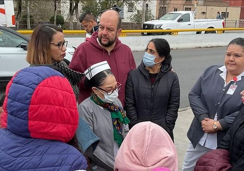 TRABAJADORES DEL ISSSTE SE TOMAB BULEVAR EN LA CAPITAL 