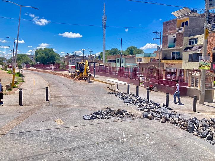 TRABAJA JIAPAZ EN AMPLIACIÓN DE AGUA POTABLE
