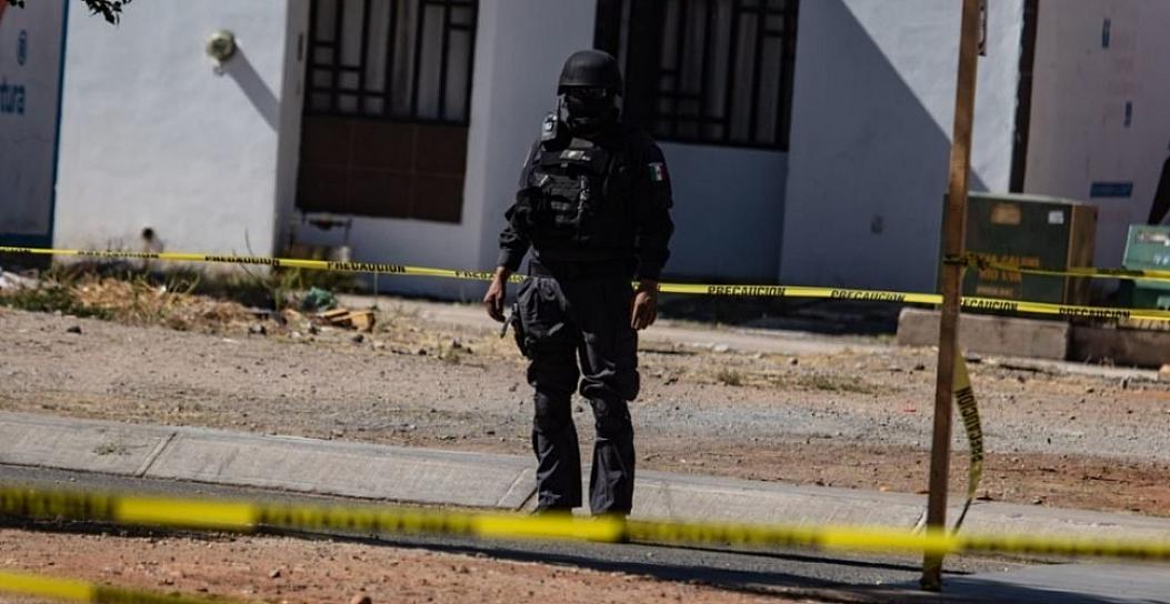 ACRIBILLAN A UN HOMBRE FRENTE A SUS FAMILIARES 
