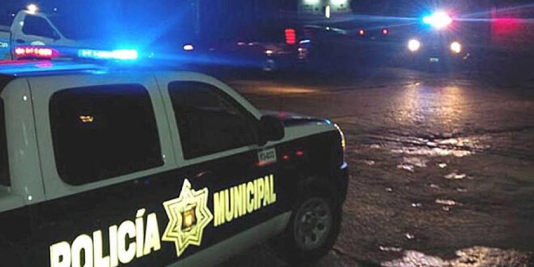 ACRIBILLAN A UNA POLICÍA ESTATAL Y A SU HIJA 