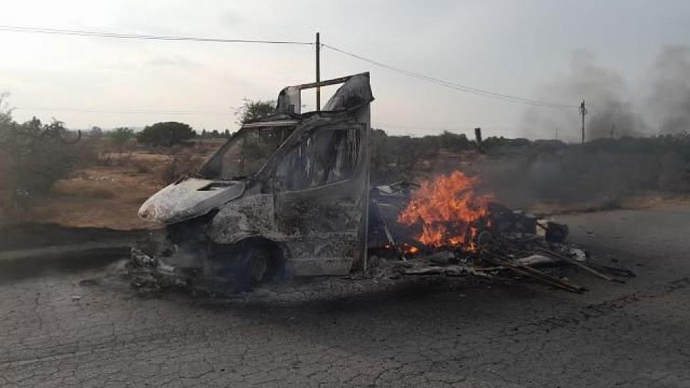 TRAS BLOQUEOS, DESPEJAN CARRETERA FEDERAL 144 A TEMPRANA HORA DE ESTE JUEVES 
