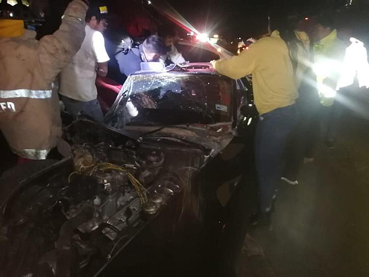 TREMENDO CHOQUE FRONTAL DEJA UN HERIDO