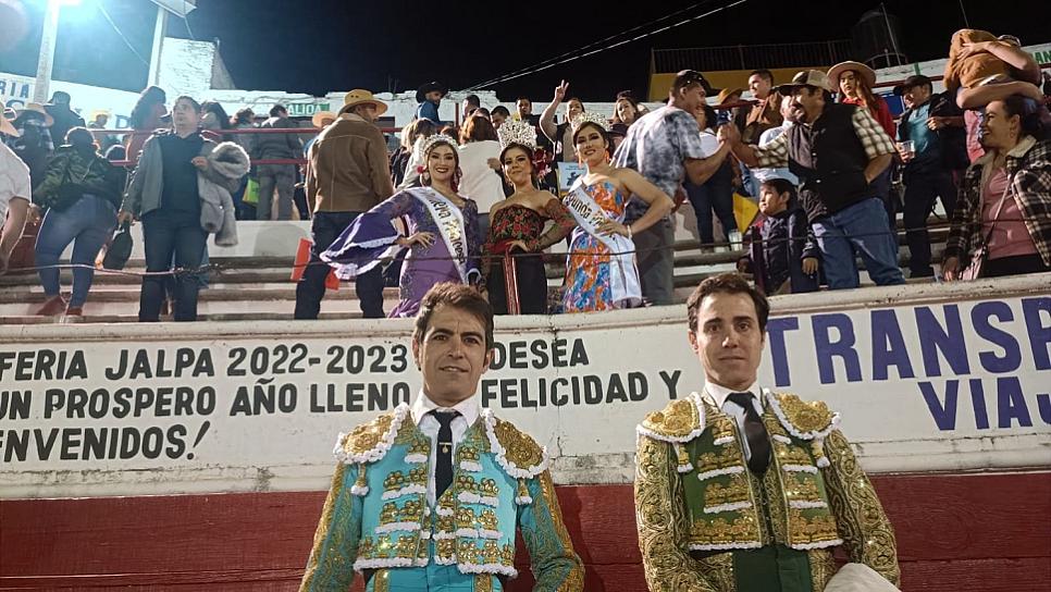 TRIUNFA ARTURO MACÍAS “EL CEJAS" EN LA CORRIDA NAVIDEÑA EN JALPA