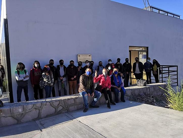 REGRESAN TODOS LOS ALUMNOS DE LICENCIATURA DE HISTORIA A CLASES PRESENCIALES