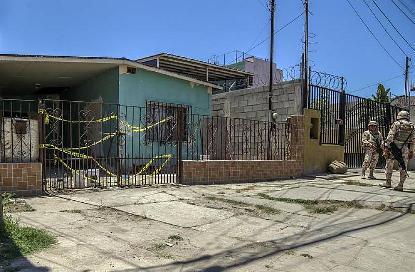 UNA HUMILDE CASA SERVÍA COMO NARCO TÚNEL EN TIJUANA  PARA TRASLADAR COCA A EU➡️