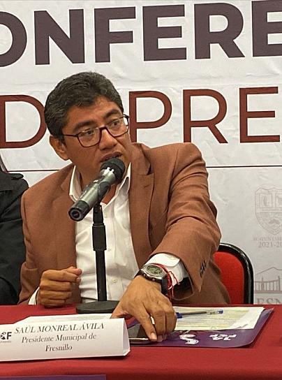 LE ROY BARRAGÁN ES UN CENTRALISTA: SAÚL MONREAL 