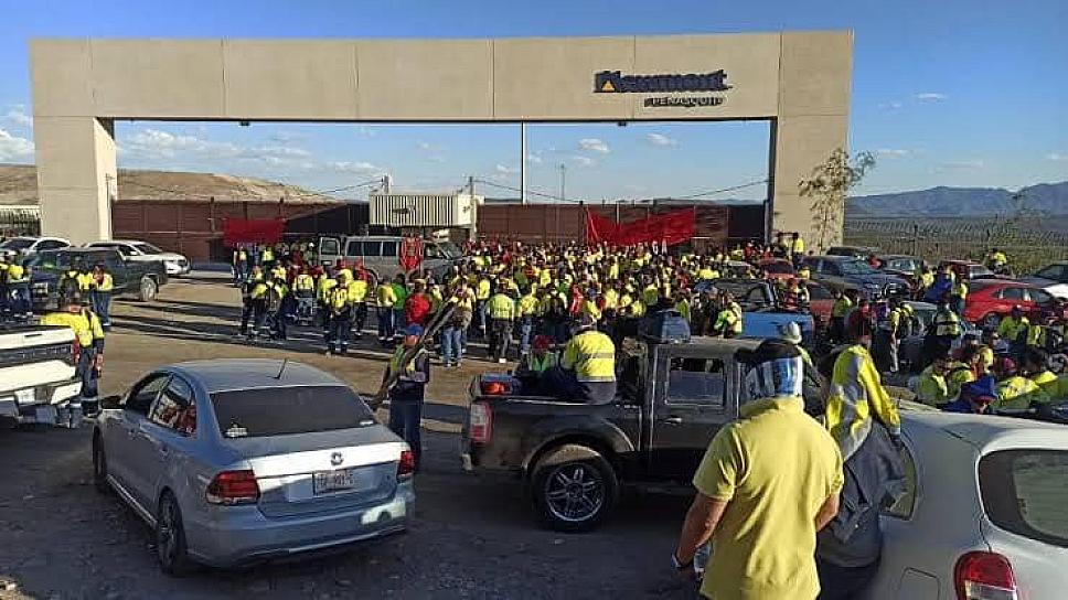 URGE NEWMONT A SINDICATO MINERO A LEVANTA HUELGA EN MAZAPIL, A UN MES DE LA PROTESTA