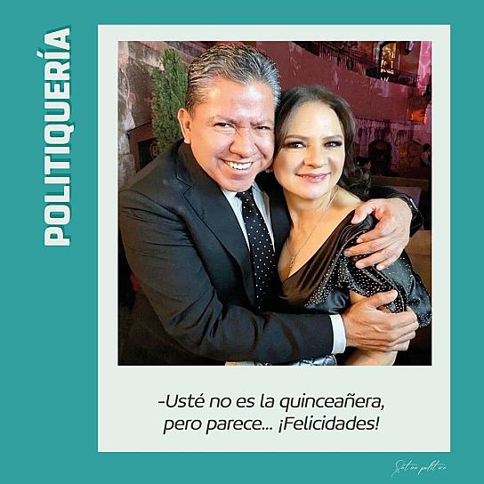 -Usté no es la quinceañera, pero parece... ¡Felicidades!