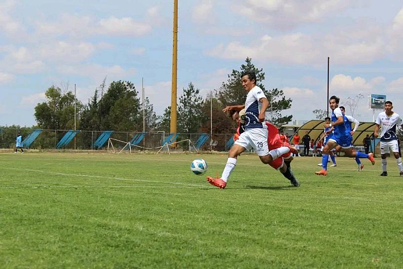 SUPERAN TUZOS 3 A 1 A LOS BORREGOS DEL ITESM