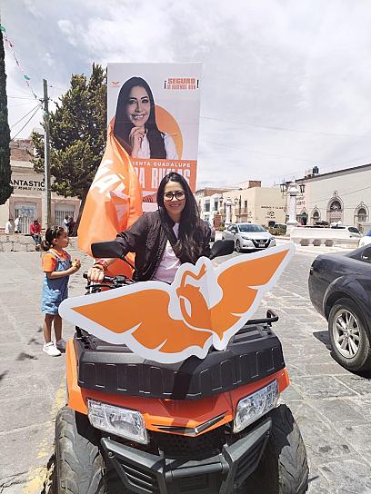 VA LAURA RUELAS POR POLÍTICAS ECONÓMICAS PARA GUADALUPE