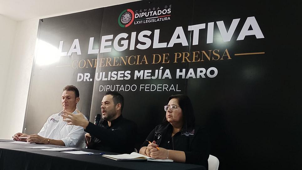 Va Mejía Haro por prohibición de cigarros electrónicos 