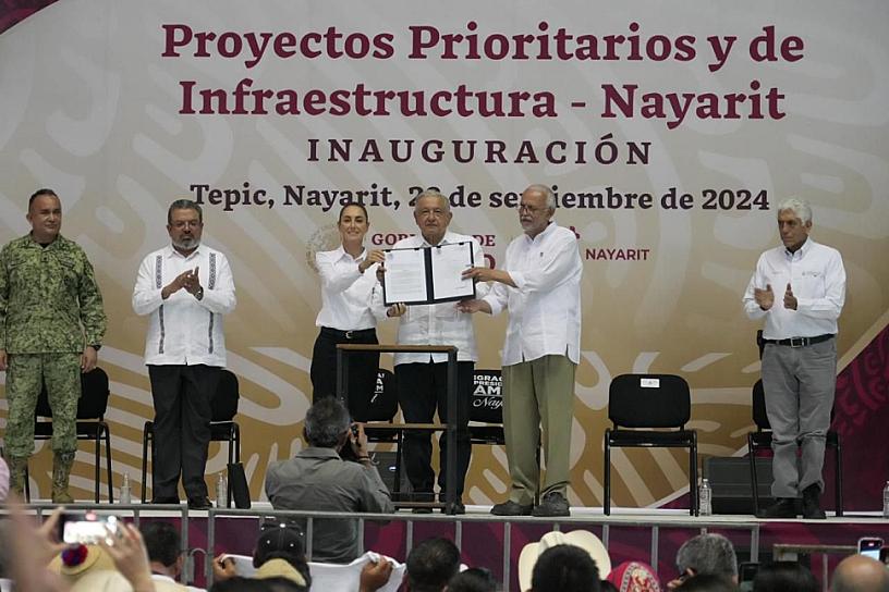 VAMOS A DAR CONTINUIDAD A LAS OBRAS DE LA 4T EN NAYARIT: SHEINBAUM