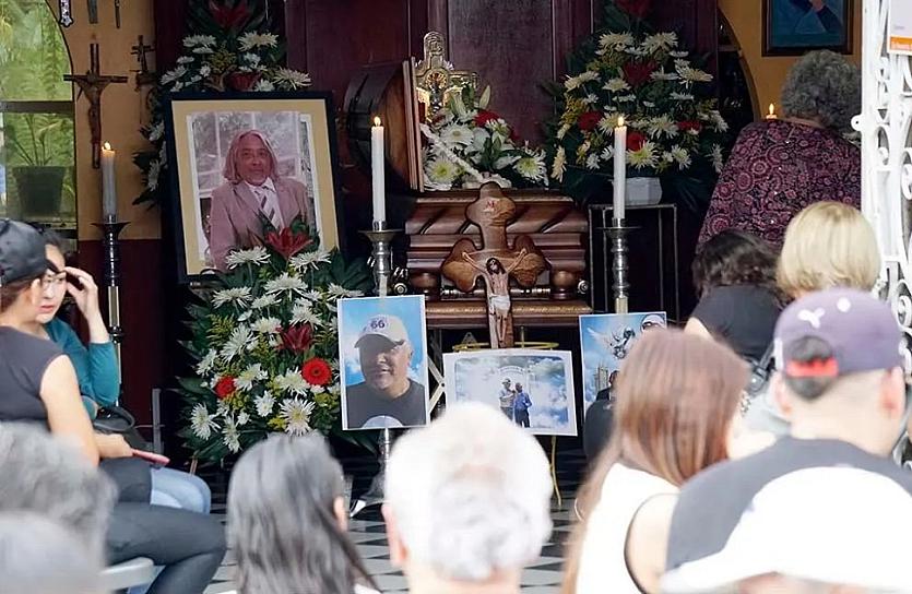 VELAN AL PERIODISTA ALEJANDRO MARTÍNEZ BAJO RESGUARDO POLICIAL