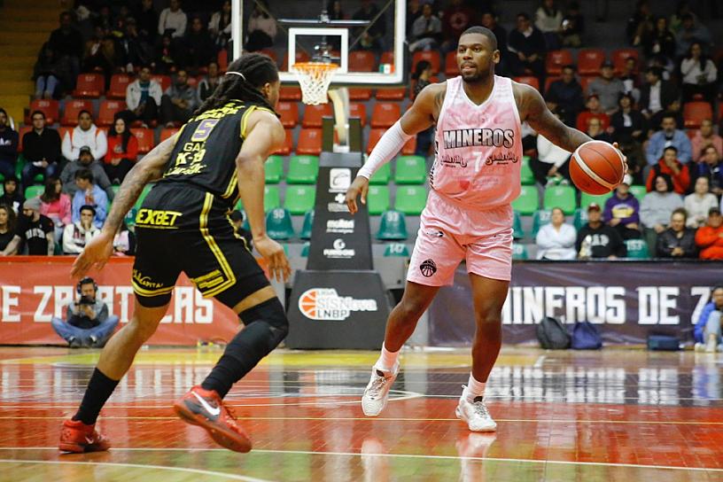 VENCEN LOS MINEROS A LOS DORADOS EN UN DUELO CON FINAL DE ALARIDO 