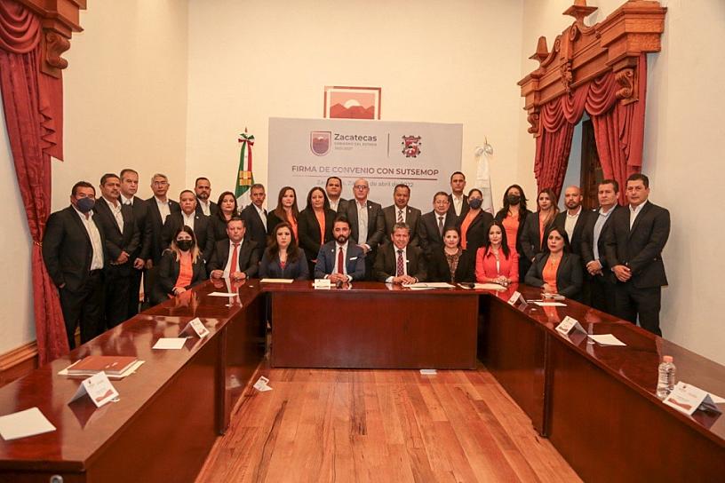 ACUERDAN INCREMENTO SALARIAL A LA BASE TRABAJADORA