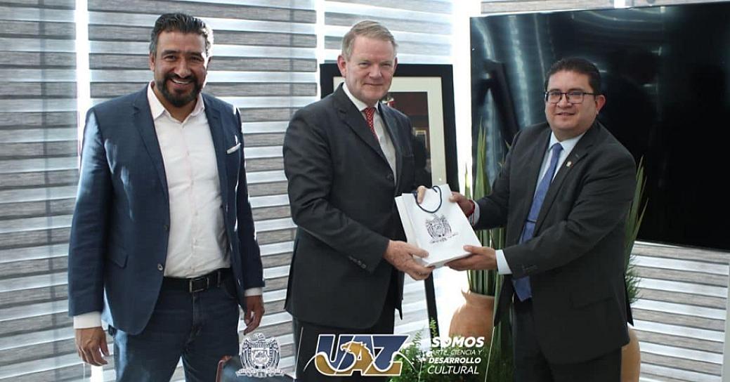 ACUERDAN RECTOR DE LA UAZ Y EMBAJADOR DE CANADÁ FORTALECER A LA MÁXIMA CASA DE ESTUDIOS