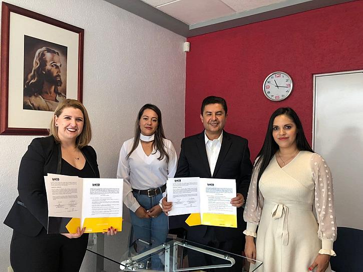 ACUERDAN UNID Y HARMON HALL OTORGAR BECAS A PRIÍSTAS