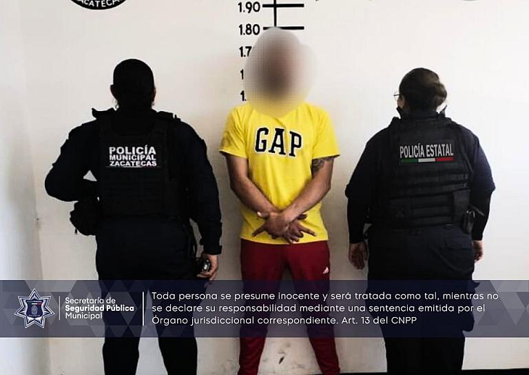 VIOLENTA HOMBRE A SU MADRE Y TERMINA DETENIDO