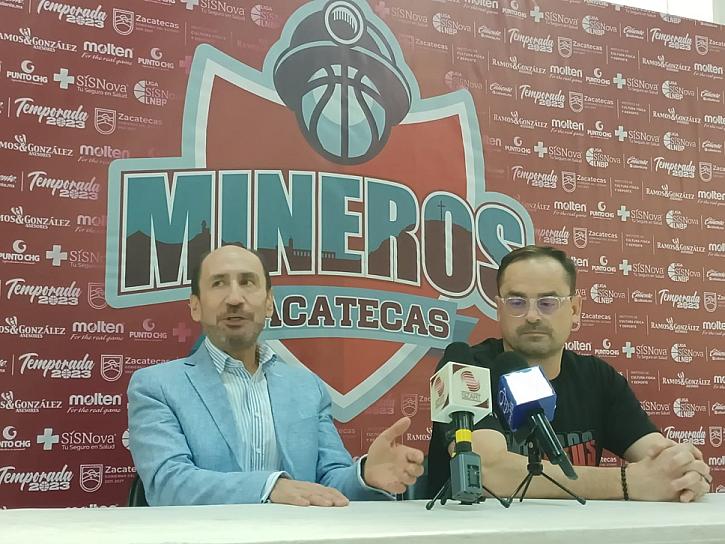 VUELVE PEDRO CARRILLO A DIRIGIR A MINEROS DE ZACATECAS 