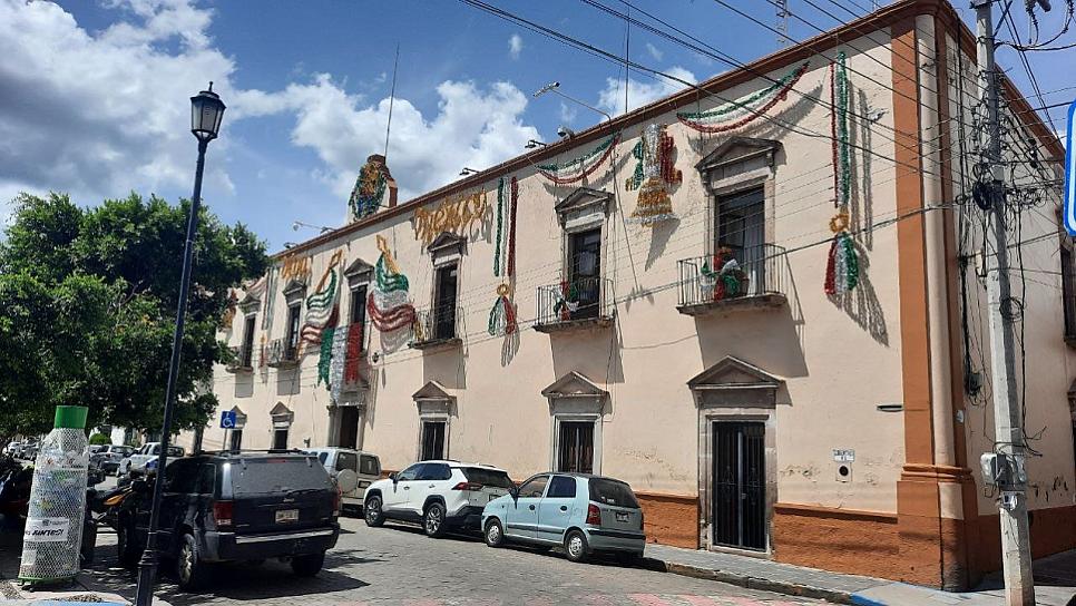 YA HUELE A FIESTAS PATRIAS