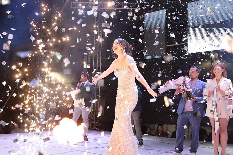 YAZMÍN, REINA DE LA FERIA DE PRIMAVERA JEREZ 2024 