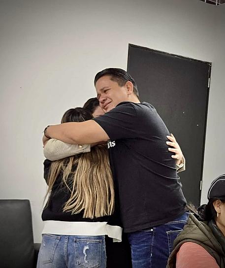 Zaida ya está con su familia