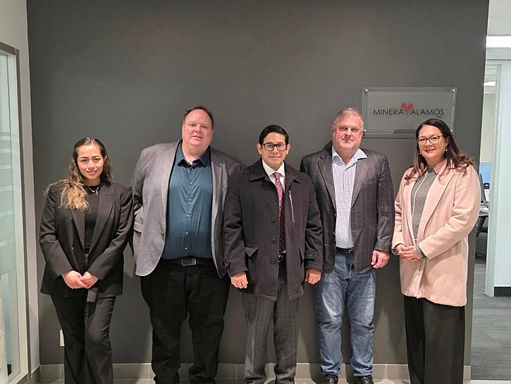 PROMUEVE ZACATECAS INVERSIÓN MINERA EN PDAC 2026