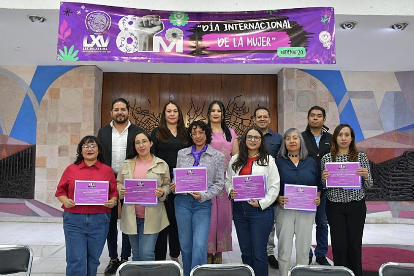 LEYES SOBRE CUIDADO COMO DERECHO HUMANO: CONCURSO DE ENSAYO DESTACA DEUDA HISTÓRICA DEL ESTADO