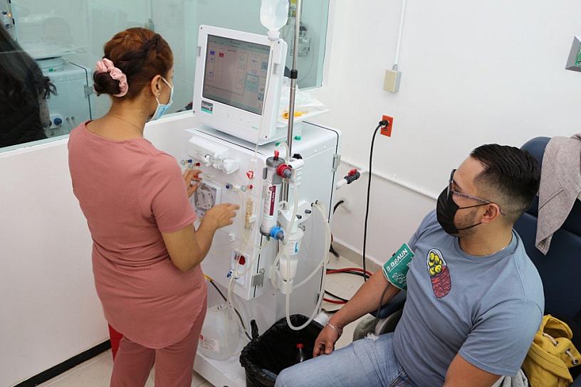 ADQUIEREN 17 NUEVOS EQUIPOS DE HEMODIÁLISIS