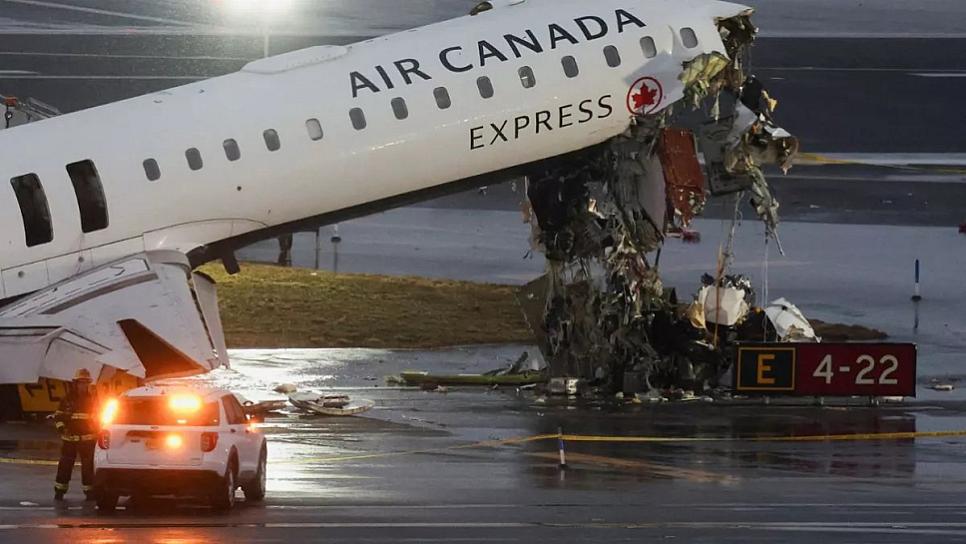 COLISIONA AVIÓN DE AIR CANADA EN LAGUARDIA