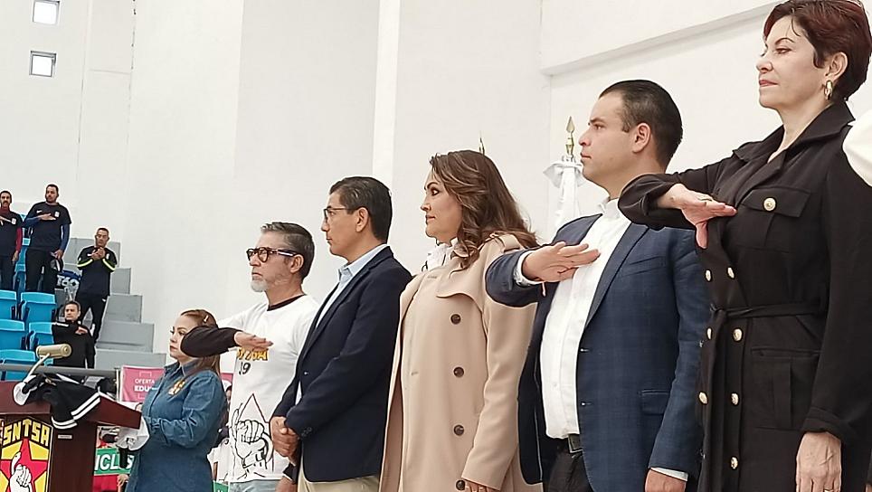 ADVIERTEN PROTESTAS POR FALLAS EN TRANSICIÓN HACIA EL IMSS-BIENESTAR