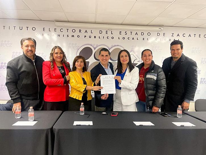 AFIRMA CARLOS PEÑA QUE LA COALICIÓN PRI, PAN, PRD ESTÁ FUERTE