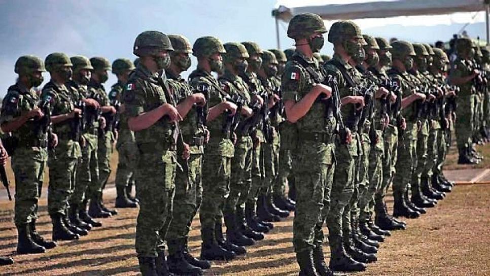 AGRADECE AMLO A SENADORES APROBACIÓN CONSTITUCIONAL; MILITARES ESTARÁN EN LAS CALLES HASTA 2028