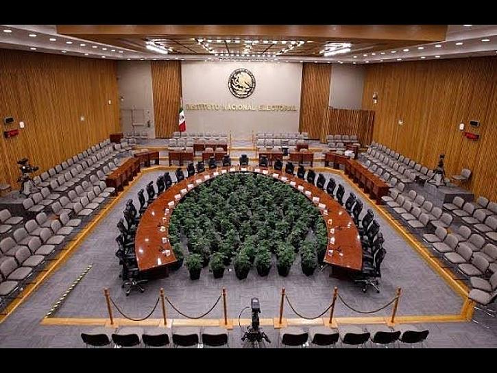 AGRADECE INE PARTICIPACIÓN CIUDADANA EN DEFENSA DE LA DEMOCRACIA