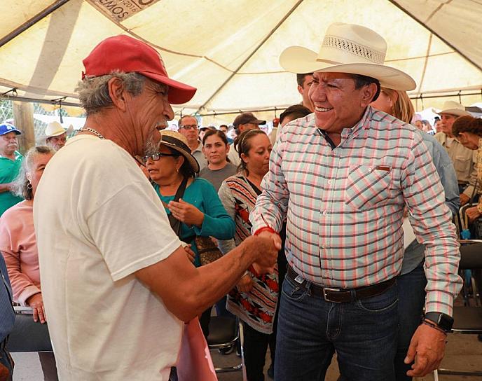 AGRADECEN POBLADORES POR APOYOS DE LOS PROGRAMAS DEL BIENESTAR 