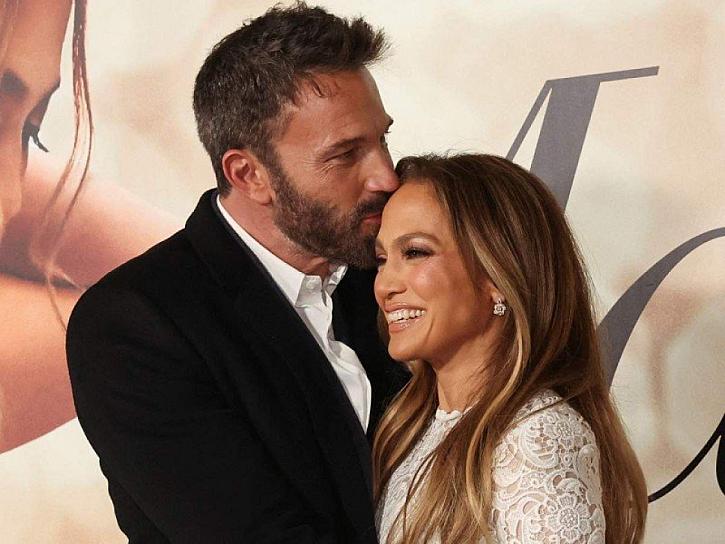 ¡AHORA SÍ! SE CASAN JENNIFER LOPEZ Y BEN AFFLECK