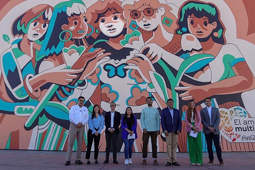ALCALDE ASISTE A INAUGURACIÓN DEL MURAL ABRAZARNOS 