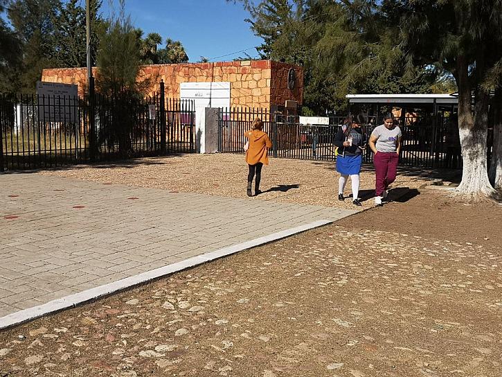 ALERTA DE BALACERA PROVOCA PSICOSIS EN PADRES DE FAMILIA EN FRESNILLO