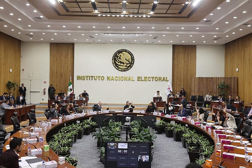 Alerta INE sobre situación presupuestal de organismos electorales locales