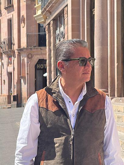 "LLEVEMOS PRODUCCIONES AUDIOVISUALES A ZACATECAS": CARLOS PUENTE