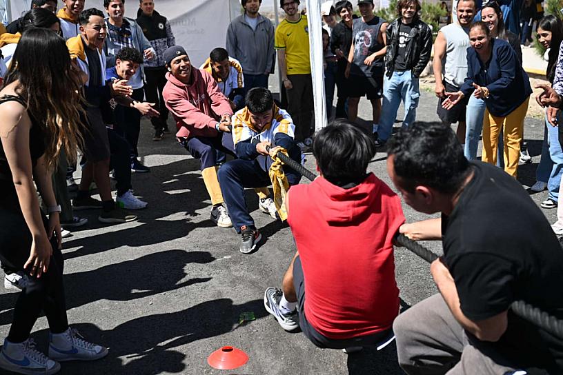 PARTICIPAN 300 ESTUDIANTES EN EXPO SALUD UAZ