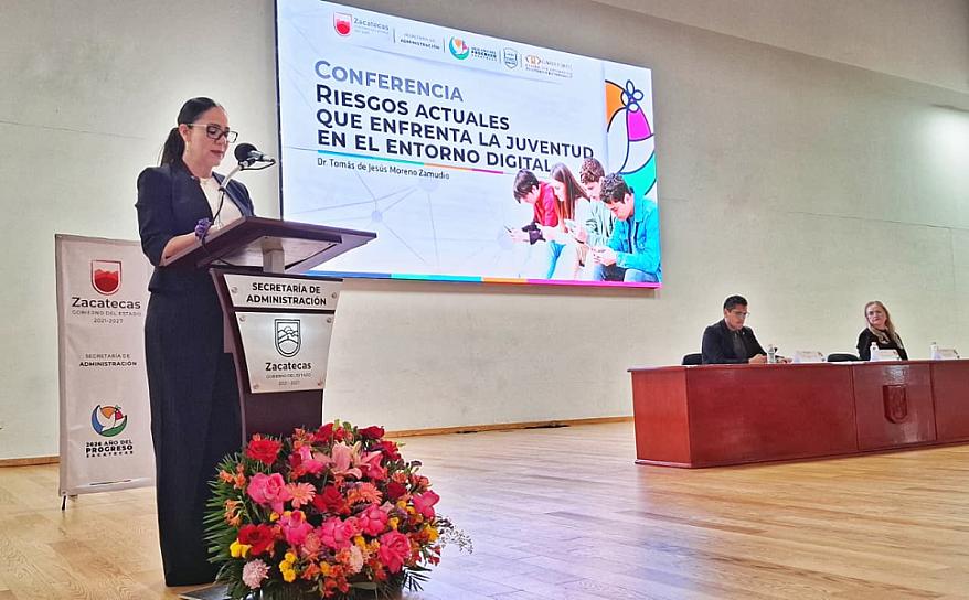 IMPARTEN CAPACITACIÓN SOBRE RIESGOS DIGITALES A MENORES