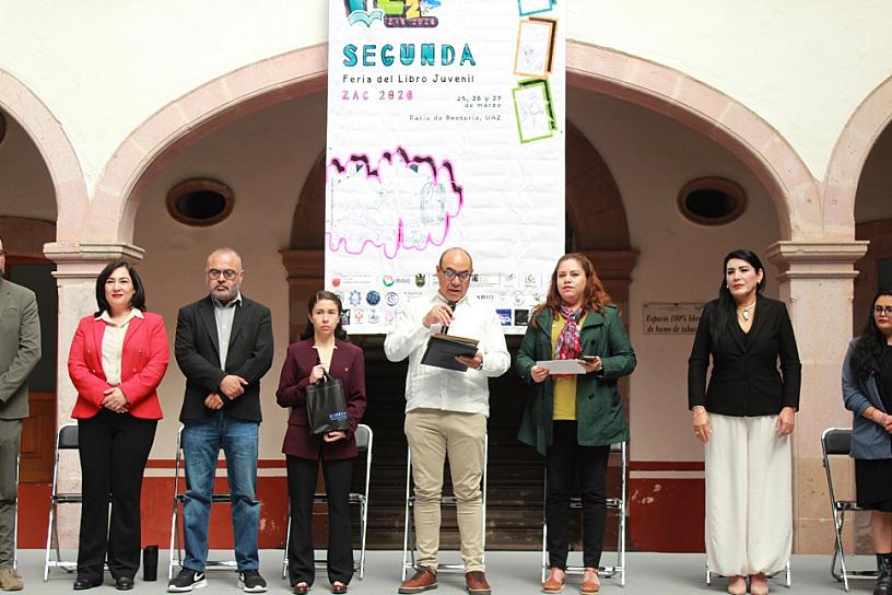 INAUGURAN FERIA DEL LIBRO JUVENIL EN UAZ