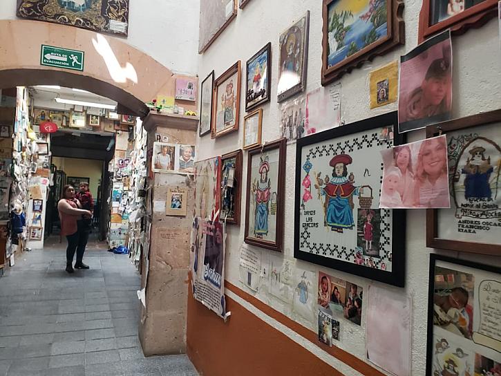 REVIVE PLATEROS FE Y PROMESAS AL NIÑO