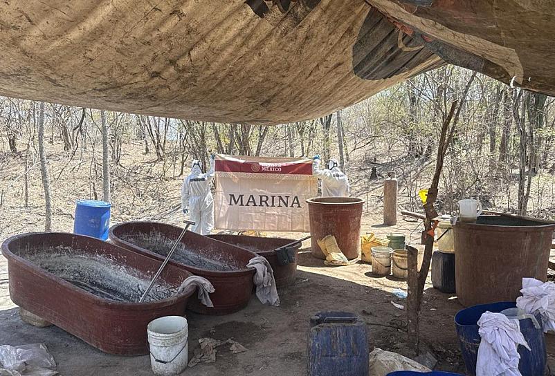 DESTRUYEN LABORATORIO CLANDESTINO EN SINALOA: MÁS DE 600 KILOS DE METANFETAMINA ASEGURADOS